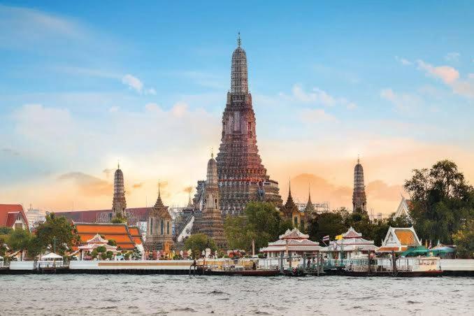 100 Years Building Bangkok Old Town By Seen Hostel Esterno foto